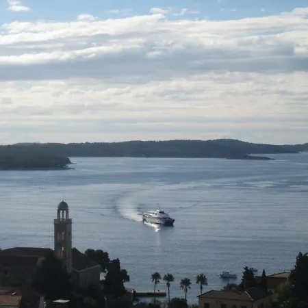 Kresic 1 Hvar * Hvar Town